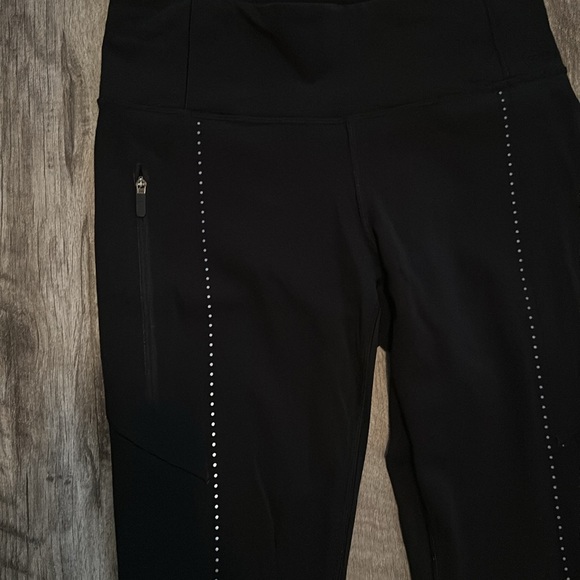 LULULEMON FAST AND FREE REFLECTIVE LEGGINGS - Picture 3 of 7
